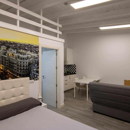 Loft Madrid Daire León Dış mekan fotoğraf